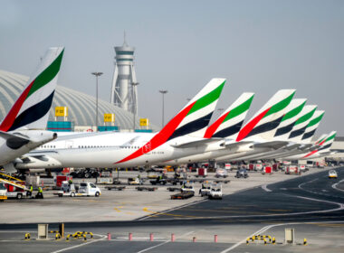 Dubai,,United,Arab,Emirates,,17/06/2013:,Emirates,Airline,Tail,Logo,Lined